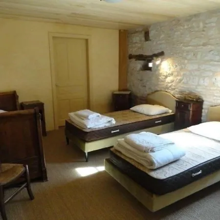 House Peyrebru Bergerie 4 * Miers